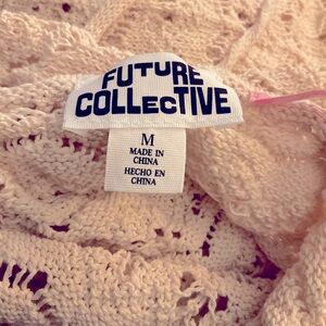 New knitted cream colored dress sz medium